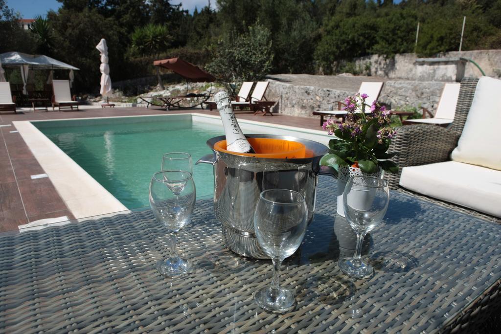 Luxury Stone Villa Fiskardo Extérieur photo