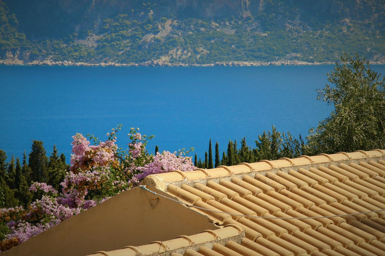 Luxury Stone Villa Fiskardo Extérieur photo